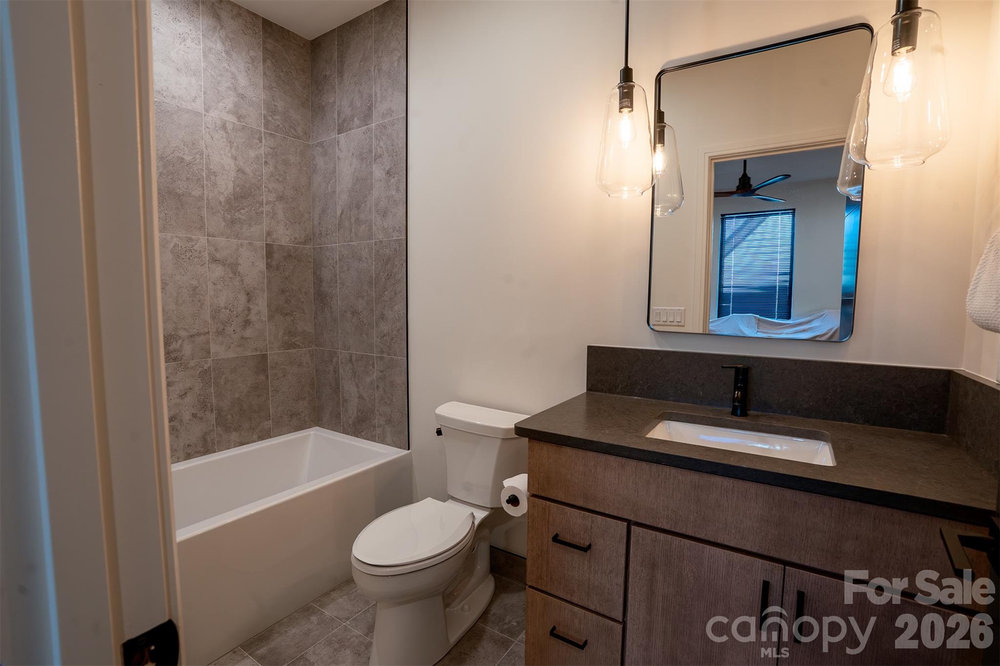 Third-level bathroom - 36 S Johnson Street, Brevard