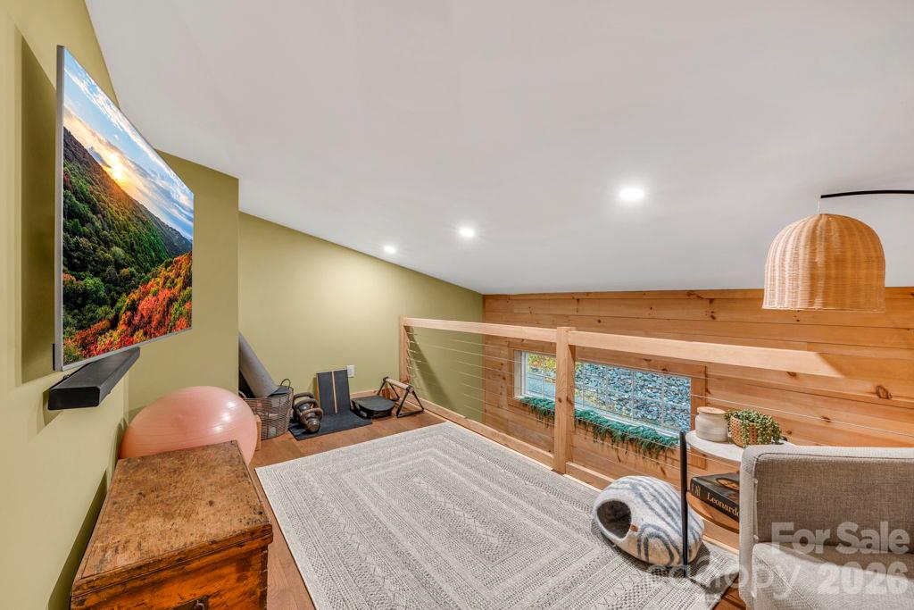Single Family Residence at 38 Macey Drive, Nebo, photo 18 of 32