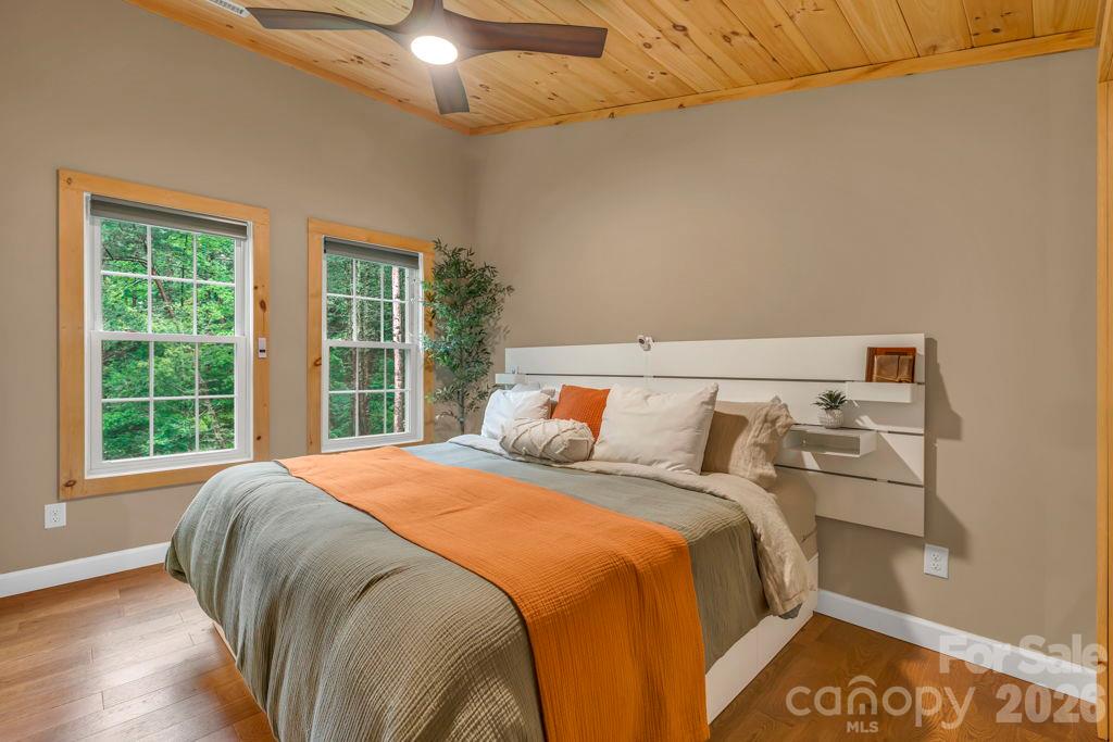 Single Family Residence at 38 Macey Drive, Nebo, photo 22 of 32