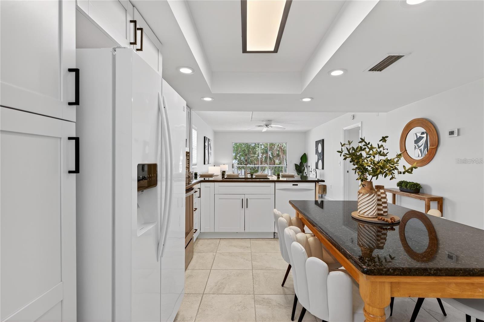 Open Plan Kitchen with Views to the Lanai - 5031 N BEACH RD #118, ENGLEWOOD