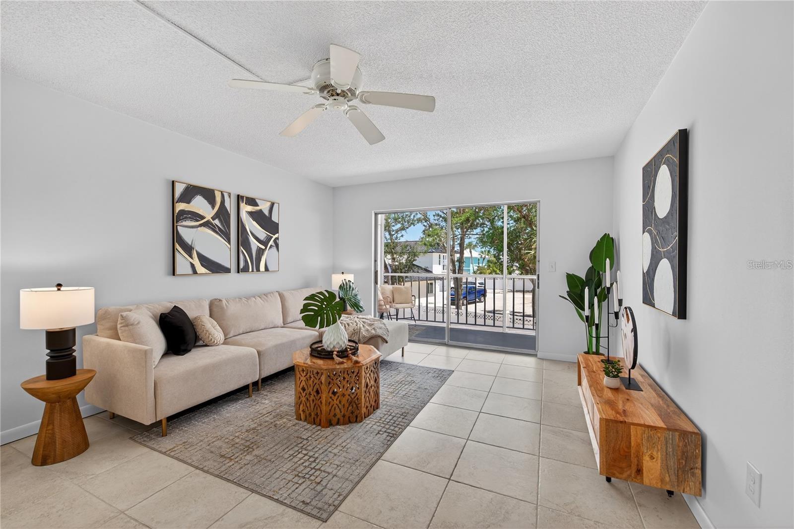 Generously-Sized Living Room - 5031 N BEACH RD #118, ENGLEWOOD