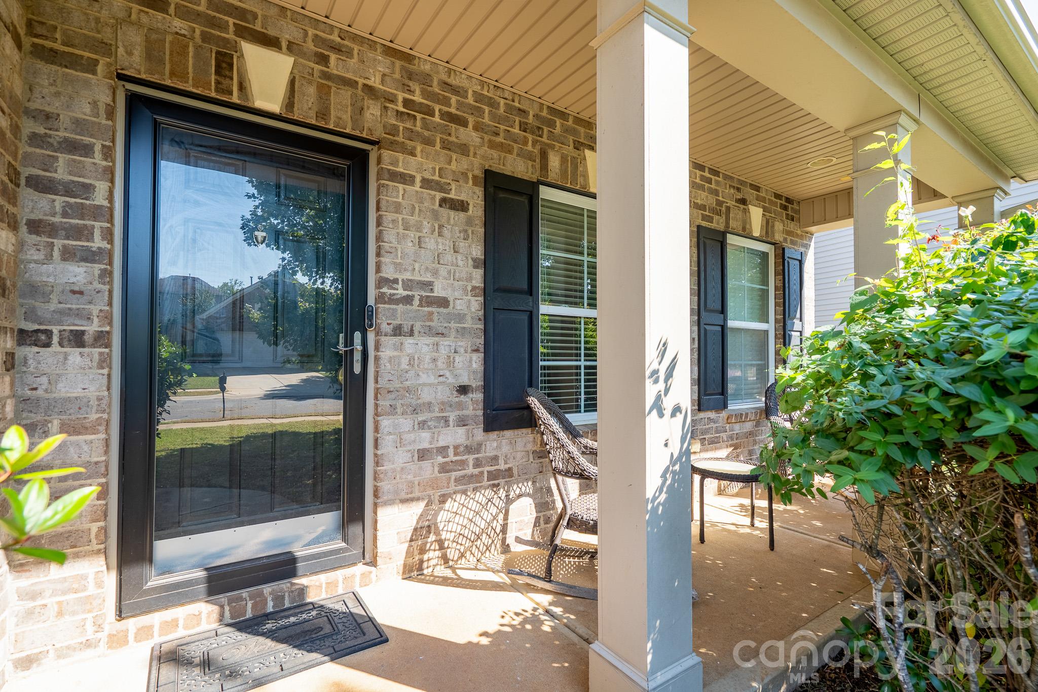 Single Family Residence at 5214 Elementary View Drive, Charlotte, photo 4 of 44