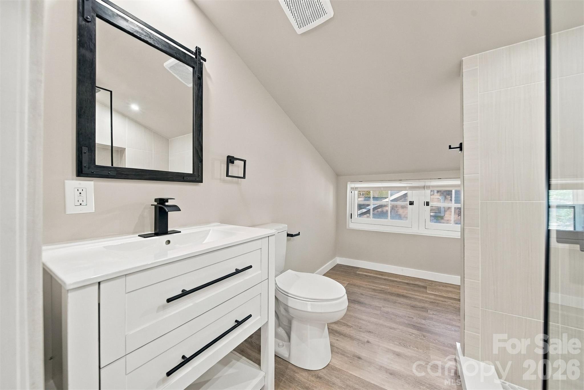 Single Family Residence at 111 Hickory Street SW, Lenoir, photo 22 of 29