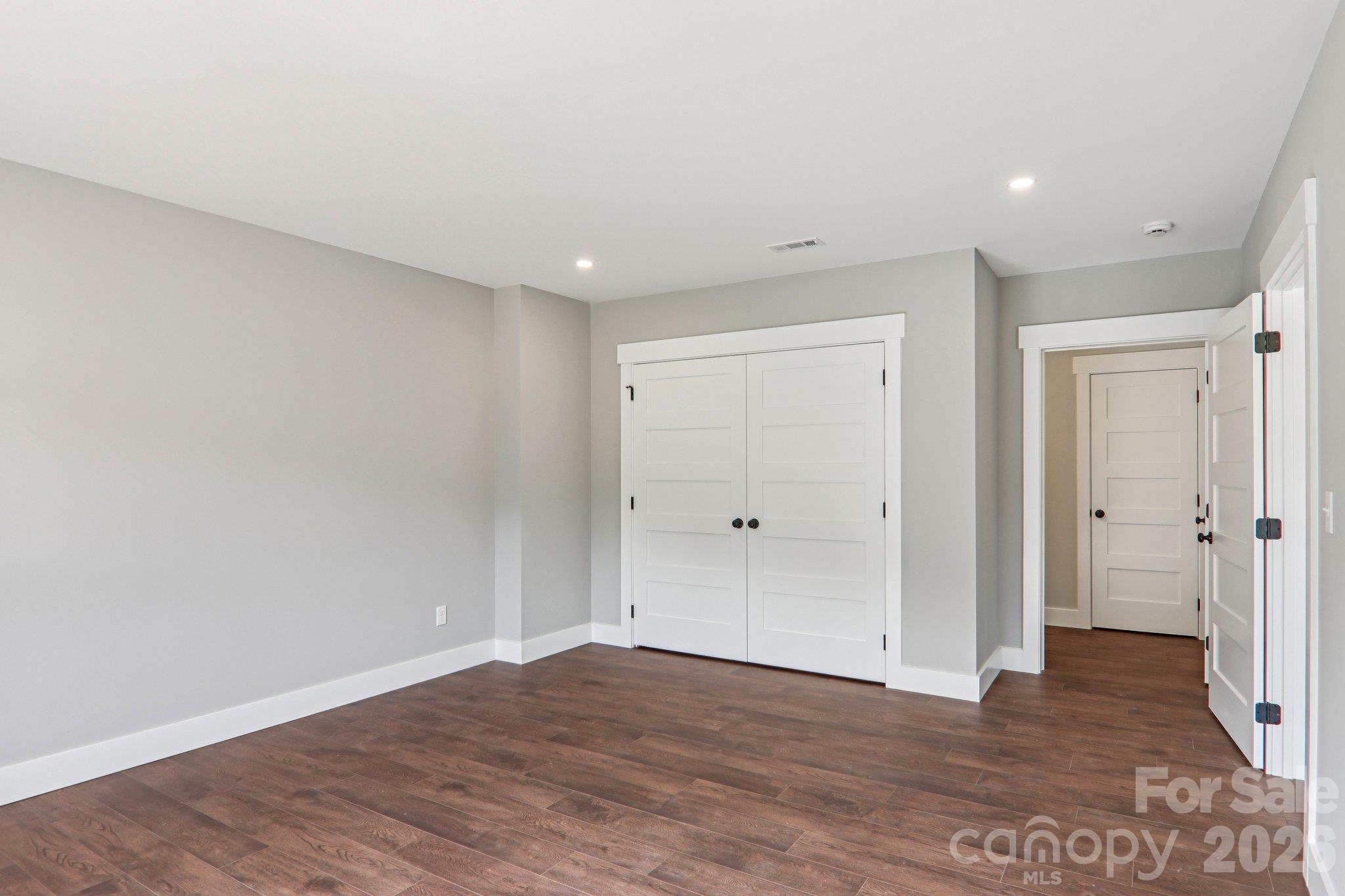 Basement bedroom. - 1060 California Creek Road, Mars Hill