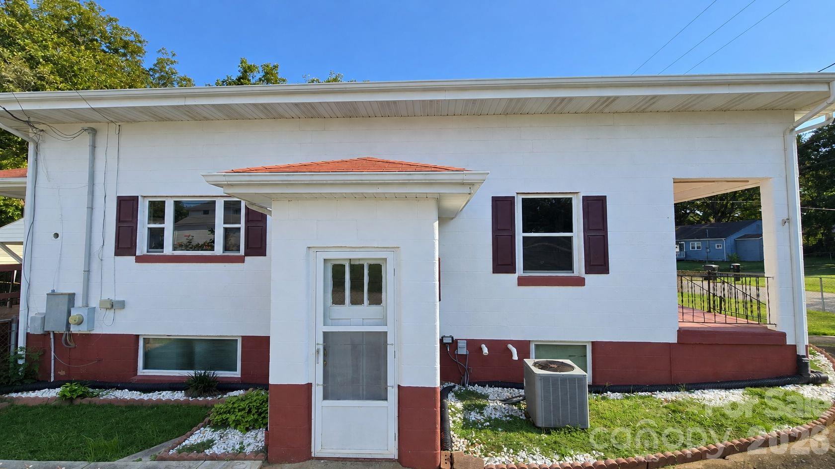 Single Family Residence at 114 School Street, Belmont, photo 13 of 15