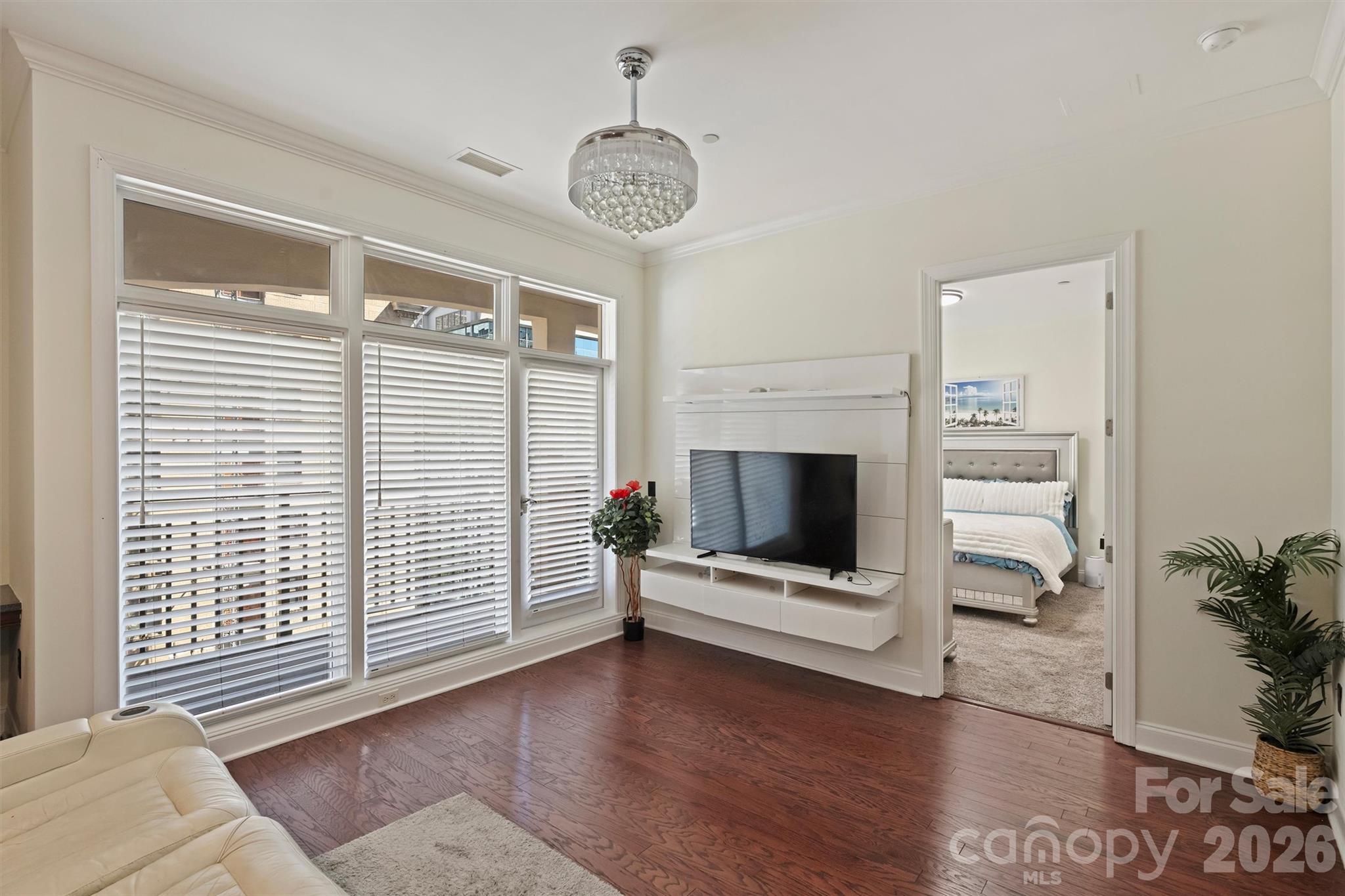 Condominium at 230 S Tryon Street, Charlotte, photo 12 of 33