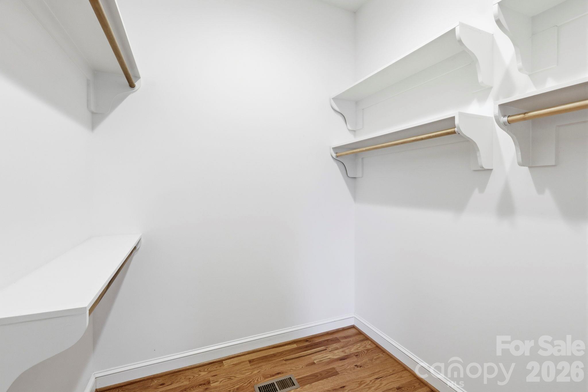 Primary Bedroom Walk in Closet - 39 Williams Cove Road, Black Mountain