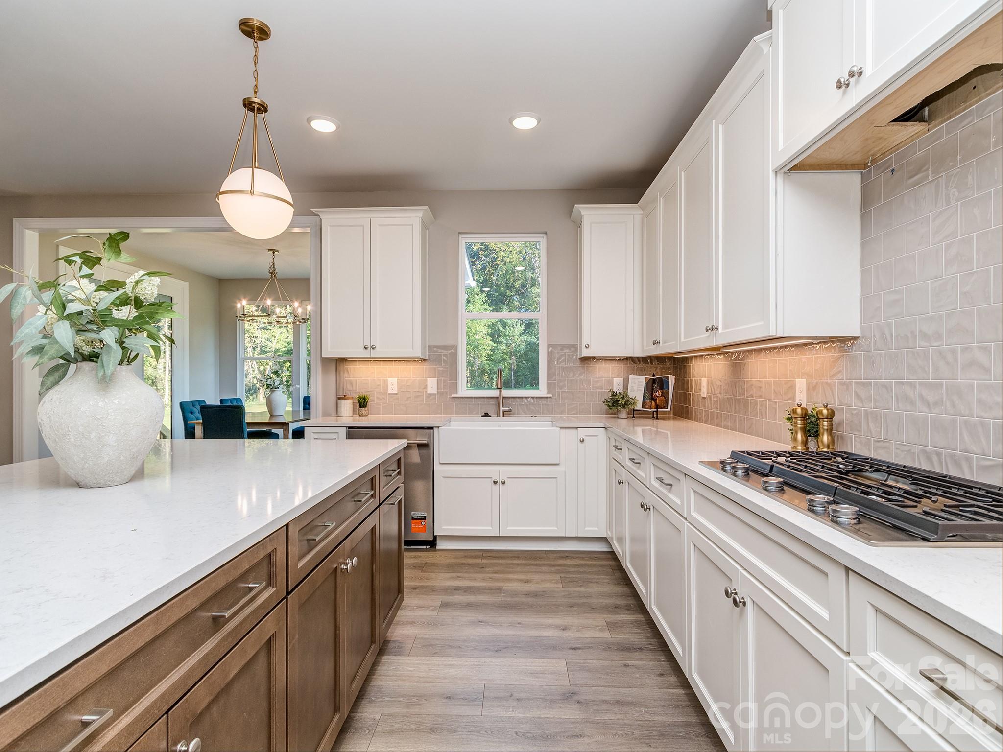 Single Family Residence at 518 Edmunds Lane, Clover, photo 13 of 36