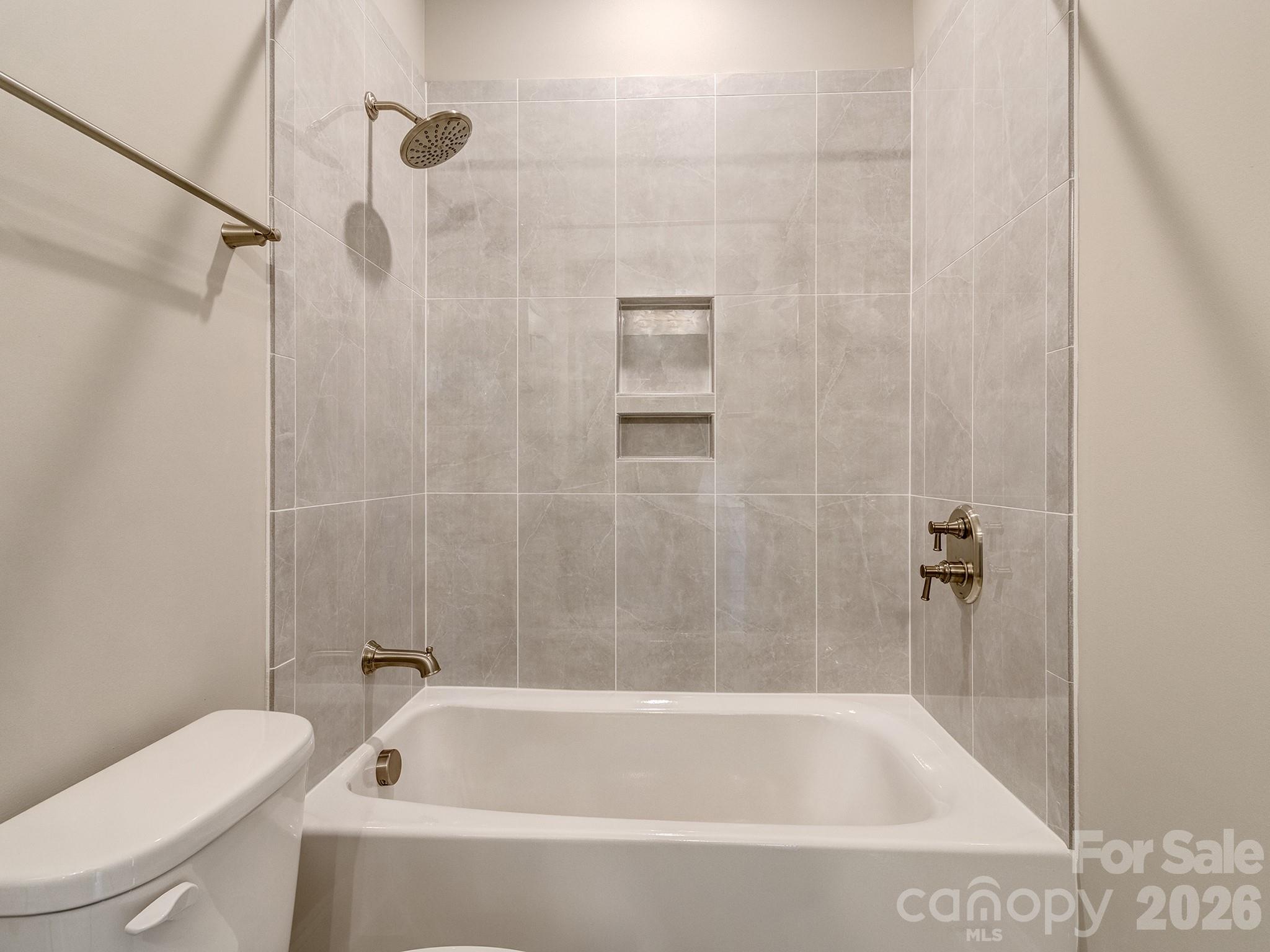Single Family Residence at 518 Edmunds Lane, Clover, photo 29 of 36