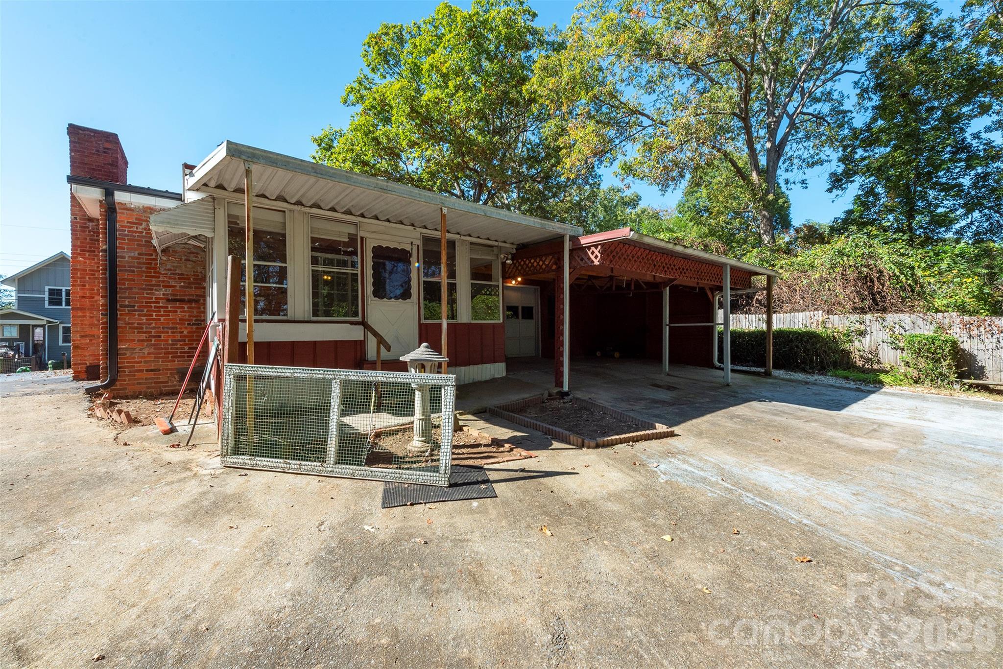 Single Family Residence at 163 Carrier Street, Asheville, photo 36 of 42
