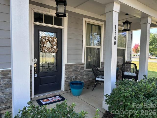 1300 Oakhurst Drive