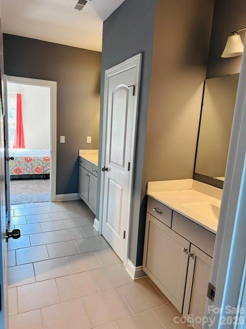 Jack and Jill bath leads to bedroom 5 - 1300 Oakhurst Drive, Waxhaw