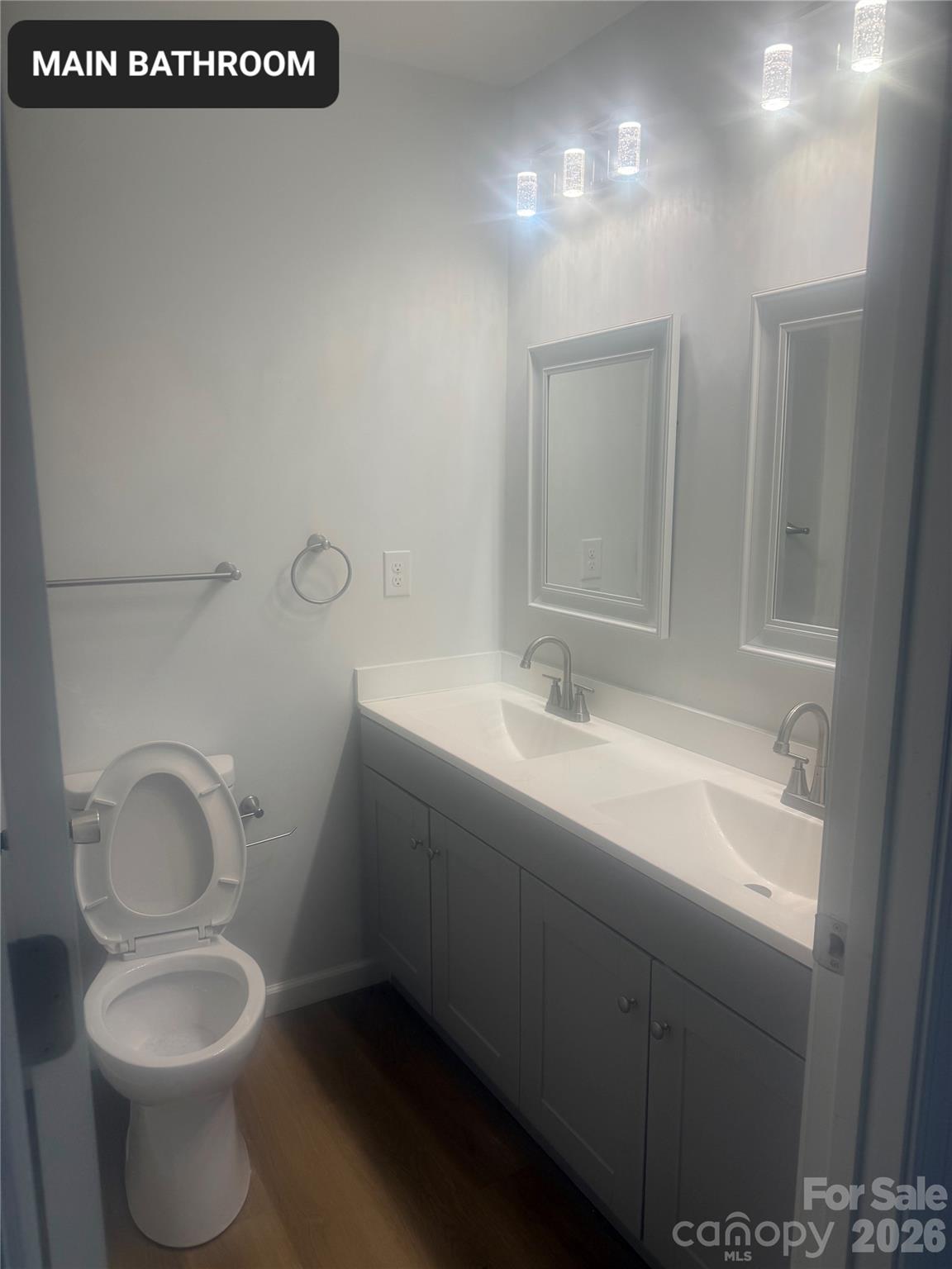 Main Bathroom - 821 First Street, Kings Mountain