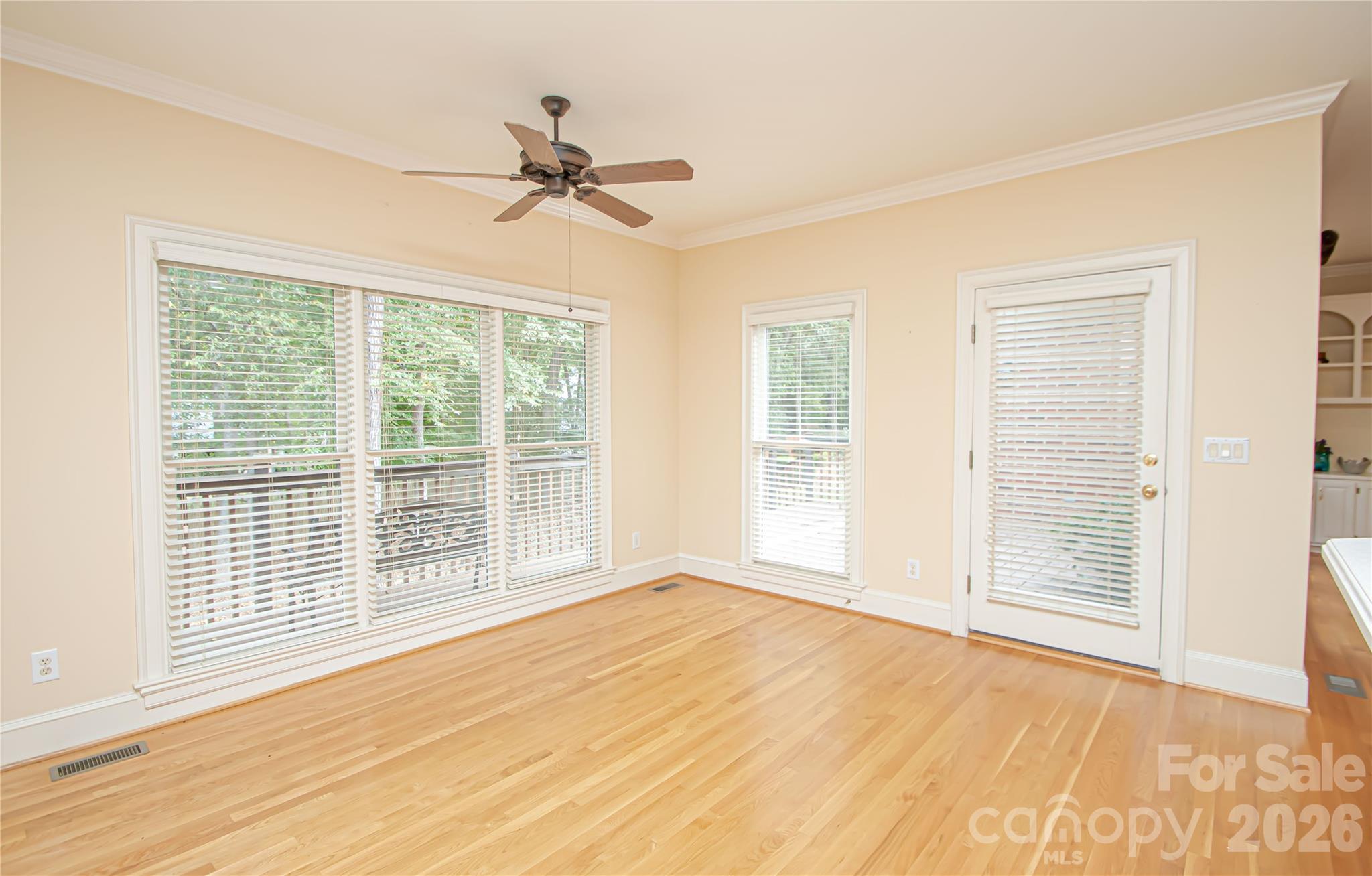 FLEX by kitchen: door to deck has a new lock 9/26, Exceptional and Versatile area. This could be a sitting area as well as a kids play area too. More visuals await you in the house. - 5480 Glen Forest Drive, Charlotte