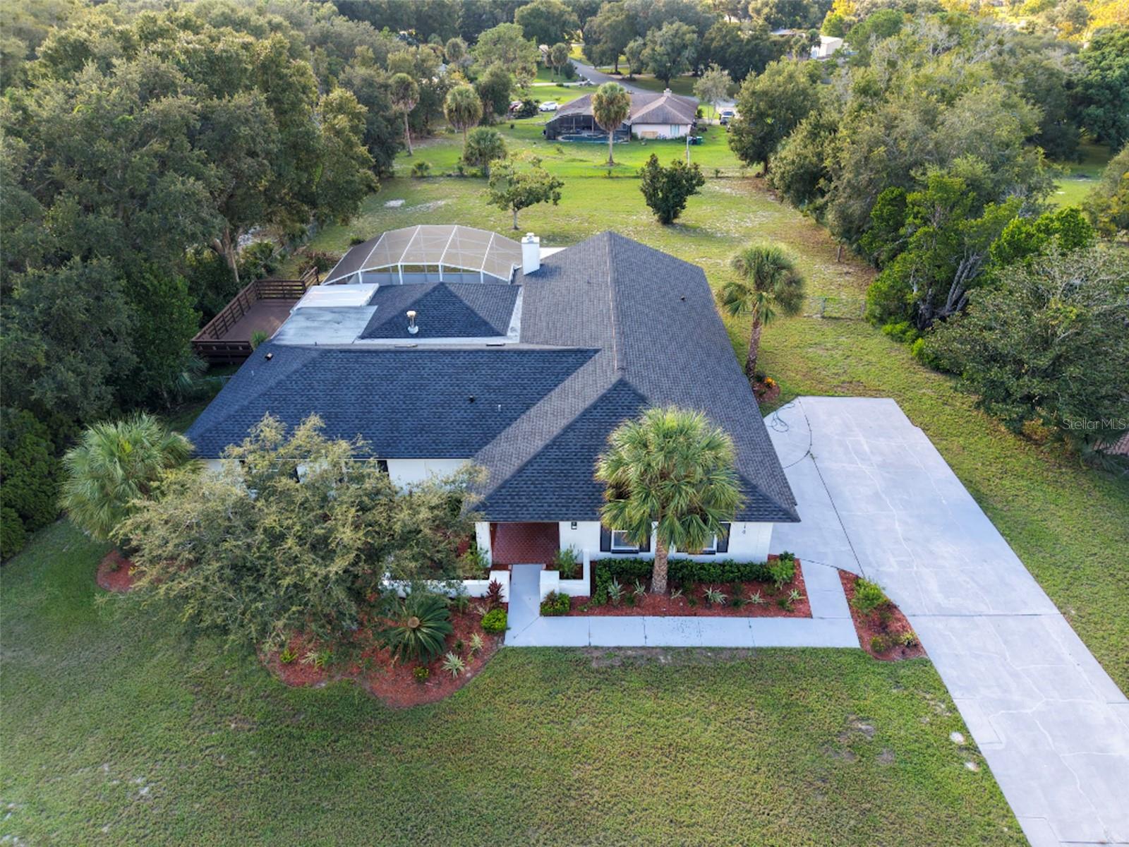 1910 LONG POND DR