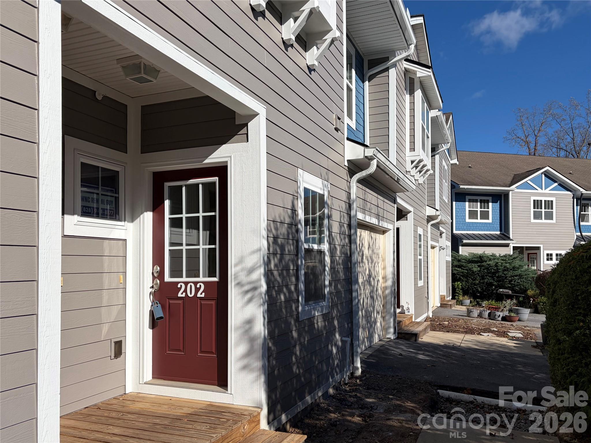 Condominium at 94 Foxden Drive, Fletcher, photo 2 of 49