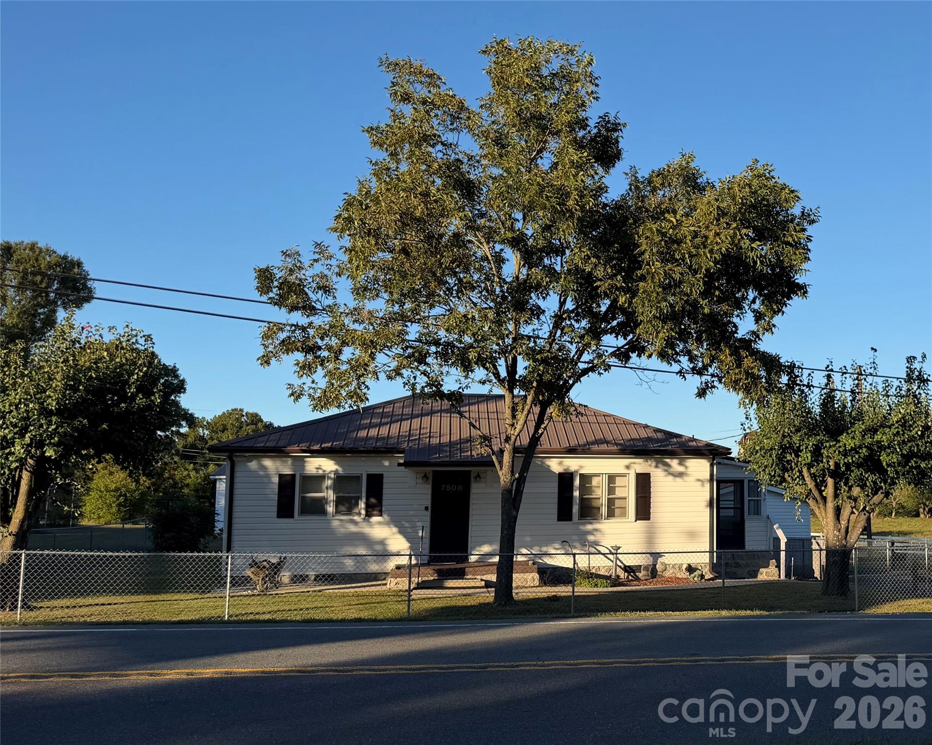 Single Family Residence at 7508 Dallas Cherryville Highway, Cherryville, photo 5 of 52