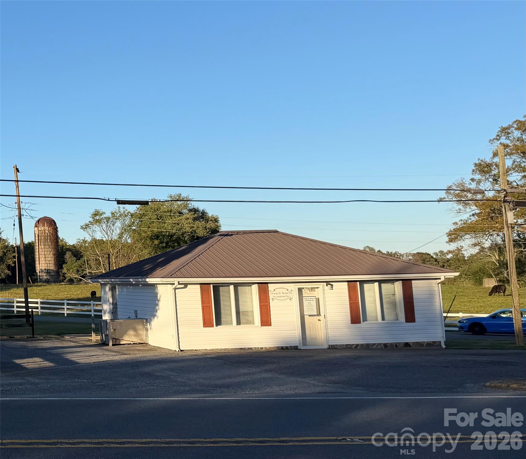 Single Family Residence at 7508 Dallas Cherryville Highway, Cherryville, photo 7 of 52