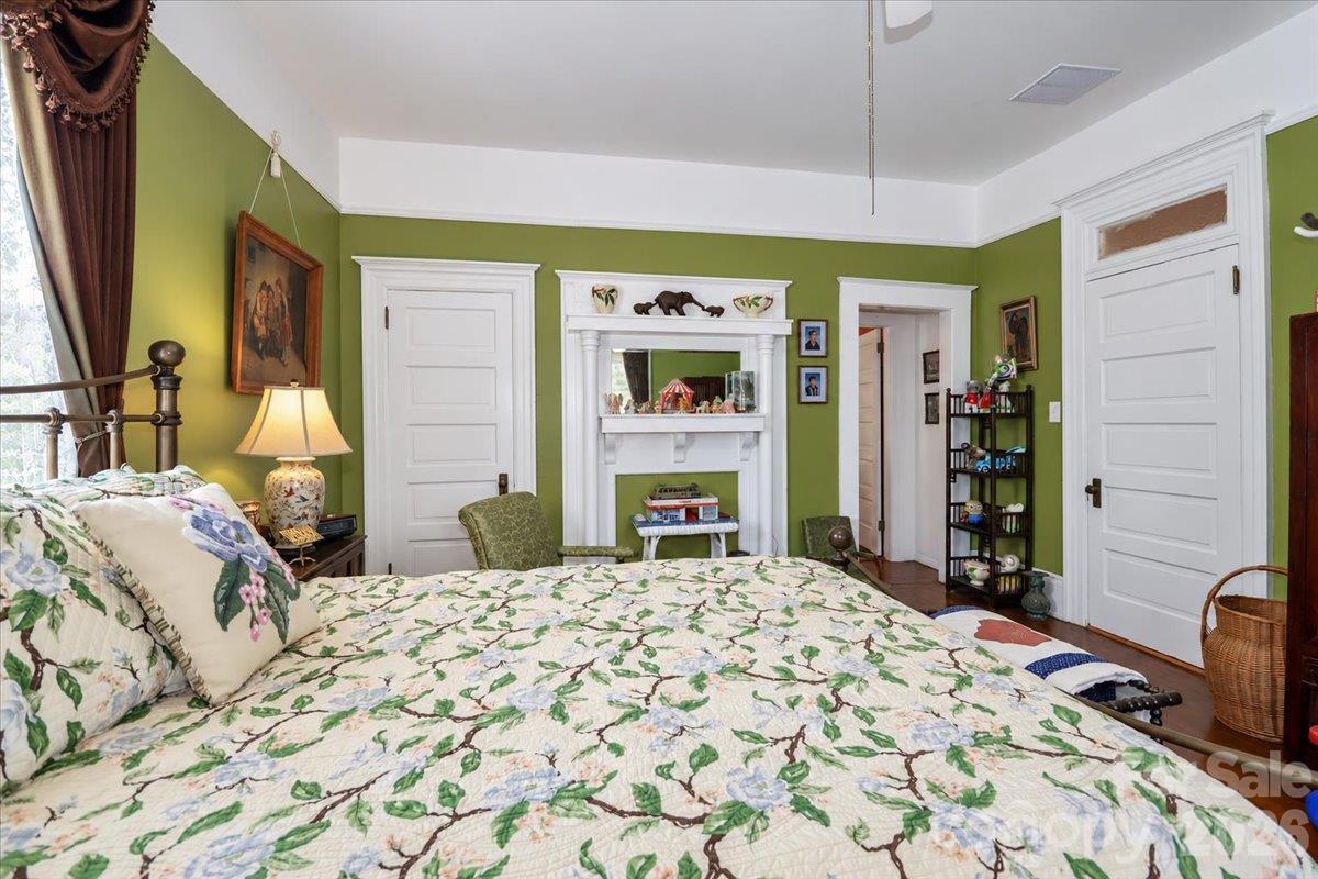 Upstairs Bedroom - 403 W Front Street, Statesville