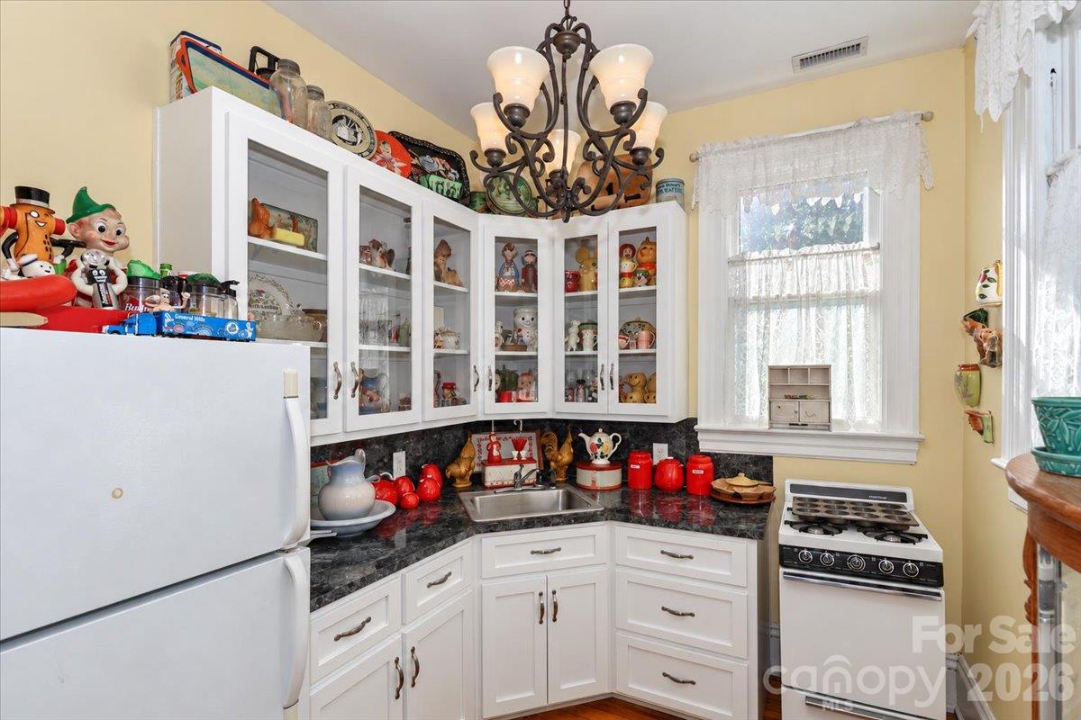 Upstairs Kitchenette - 403 W Front Street, Statesville