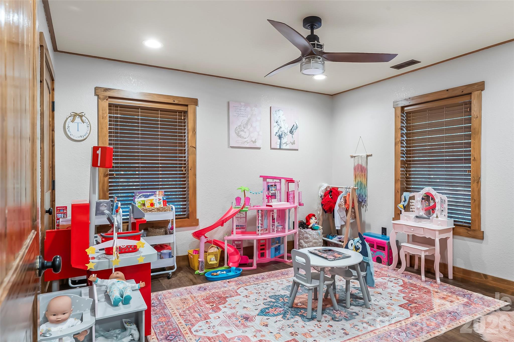 Basement bonus room - 410 Timberland Drive, Marion