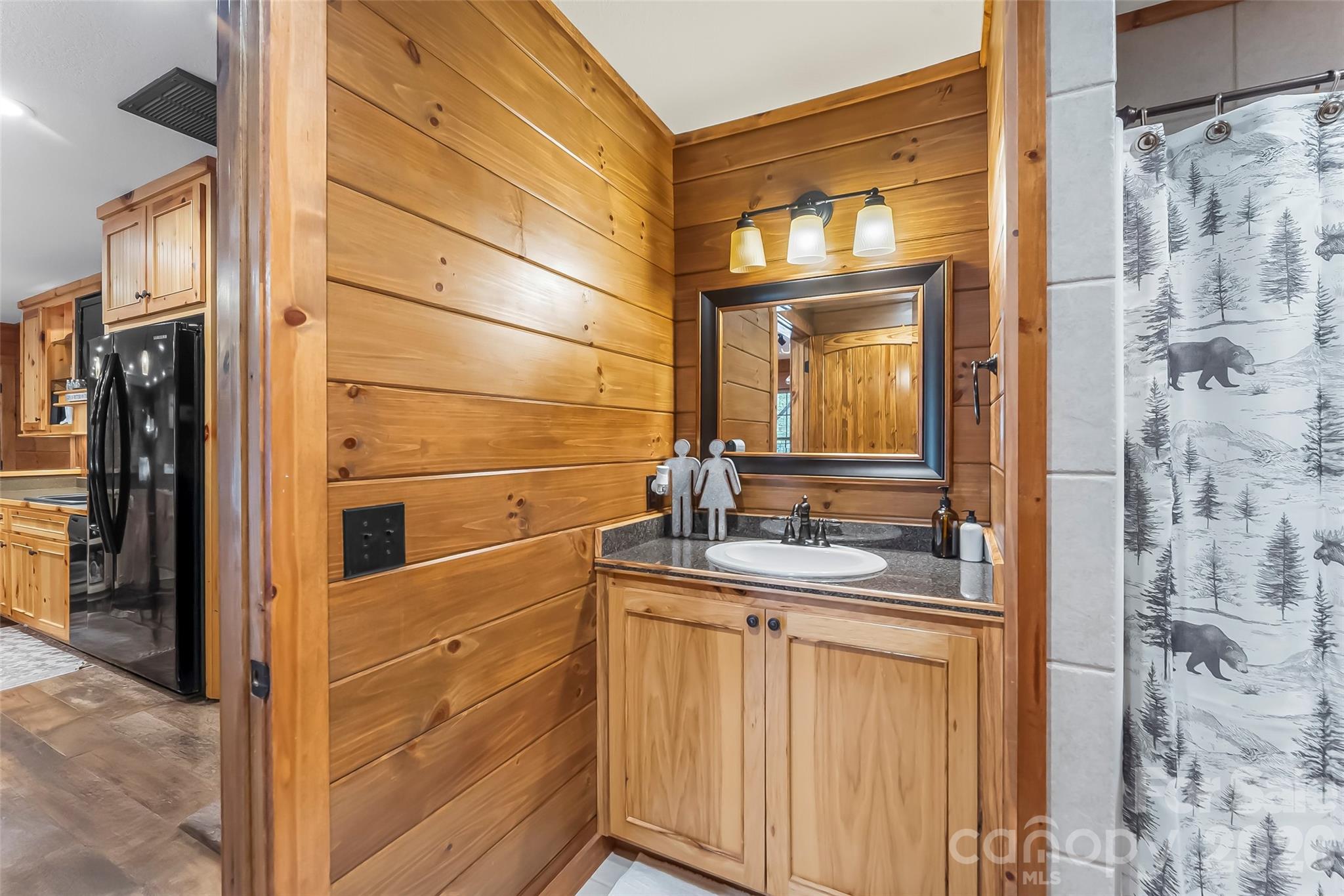 Basement full bath - 410 Timberland Drive, Marion