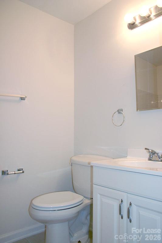 Condominium at 6264 Rosecroft Drive, Charlotte, photo 6 of 10