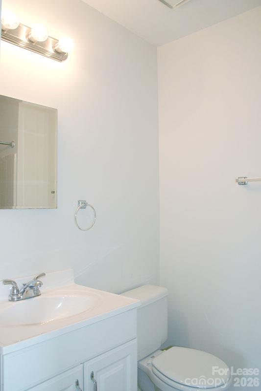 Condominium at 6264 Rosecroft Drive, Charlotte, photo 9 of 10