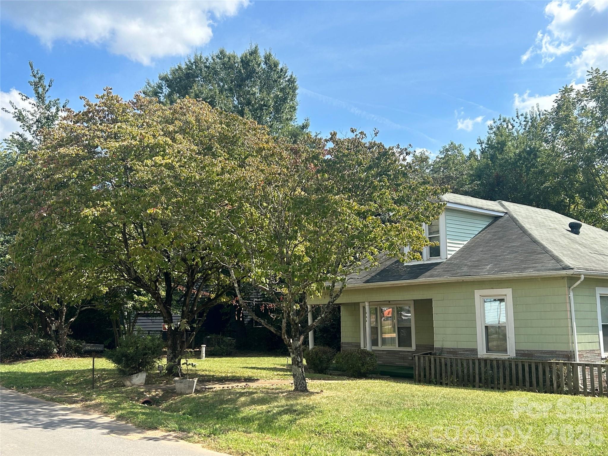 Front of Home - 335 Catawba Avenue, Davidson