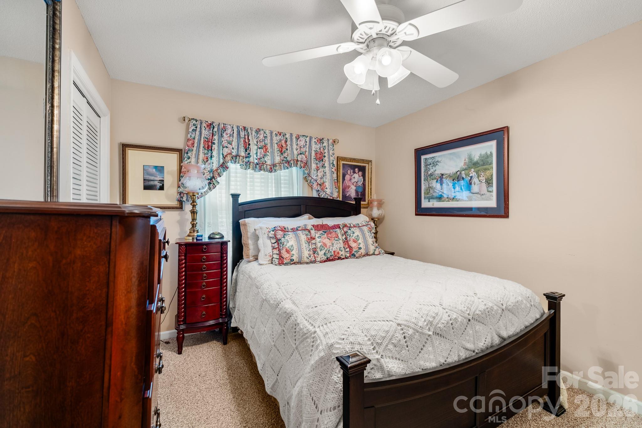 Single Family Residence at 1312 Christopher Circle, Rock Hill, photo 33 of 40