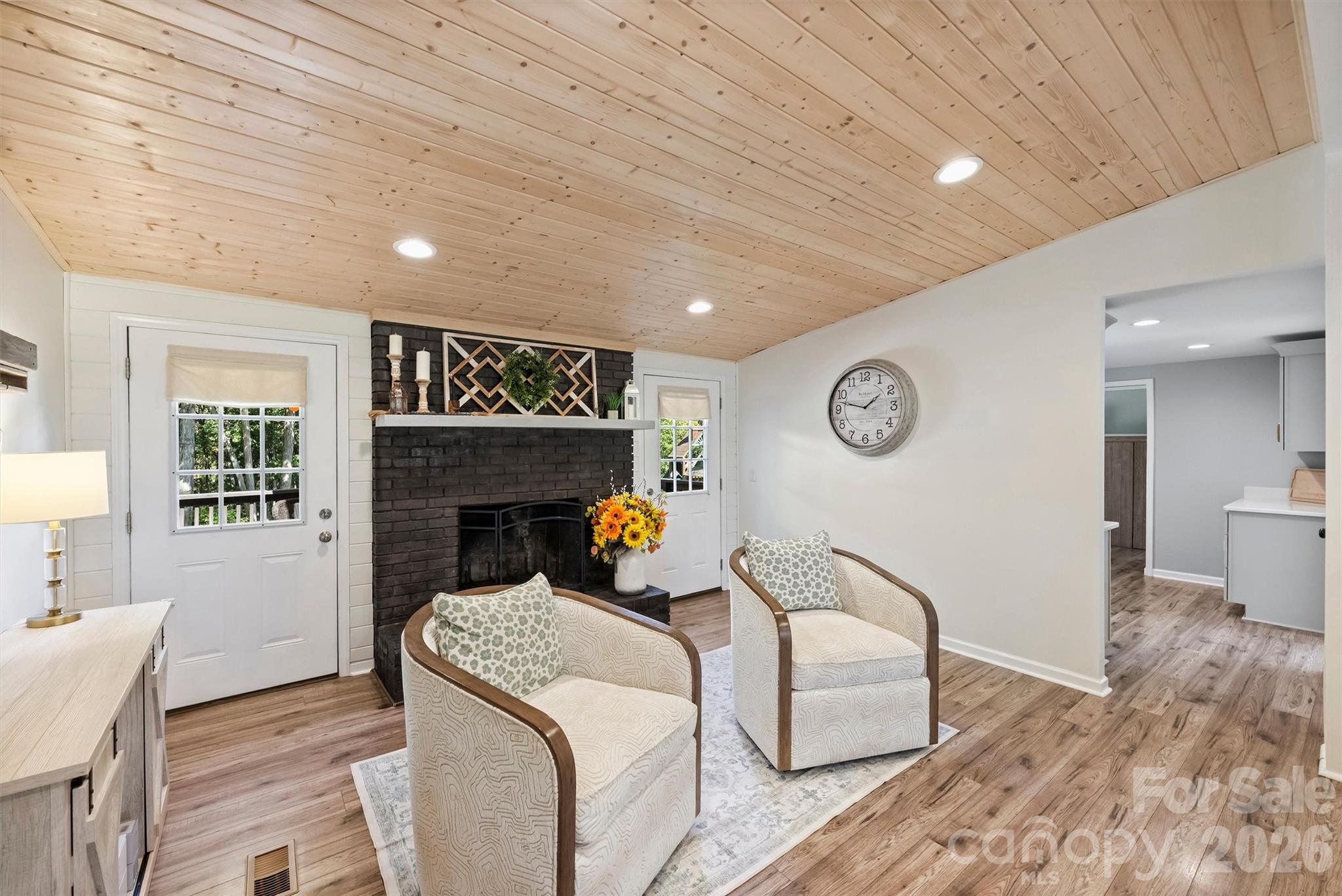 Single Family Residence at 8708 Overcash Road, Concord, photo 12 of 41