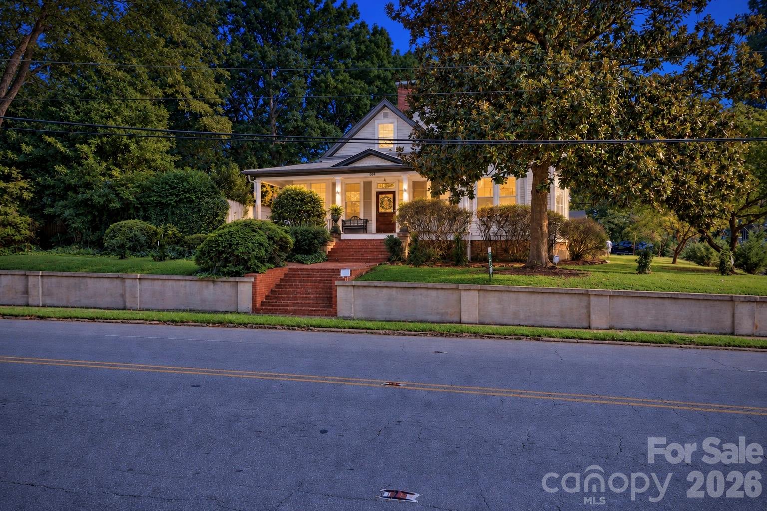 Single Family Residence at 804 E Broad Street, Statesville, photo 2 of 48