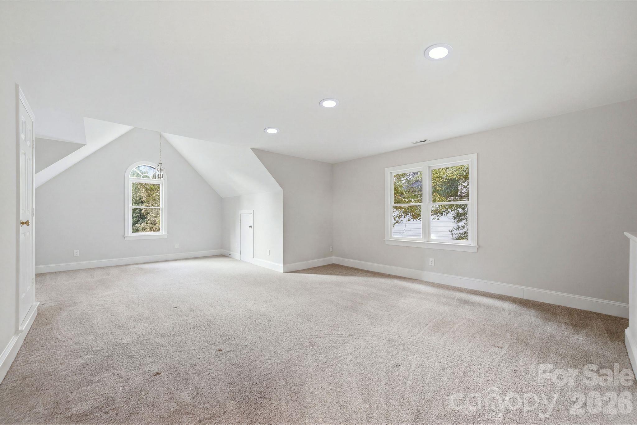 Single Family Residence at 8800 Oxfordshire Court, Huntersville, photo 28 of 44