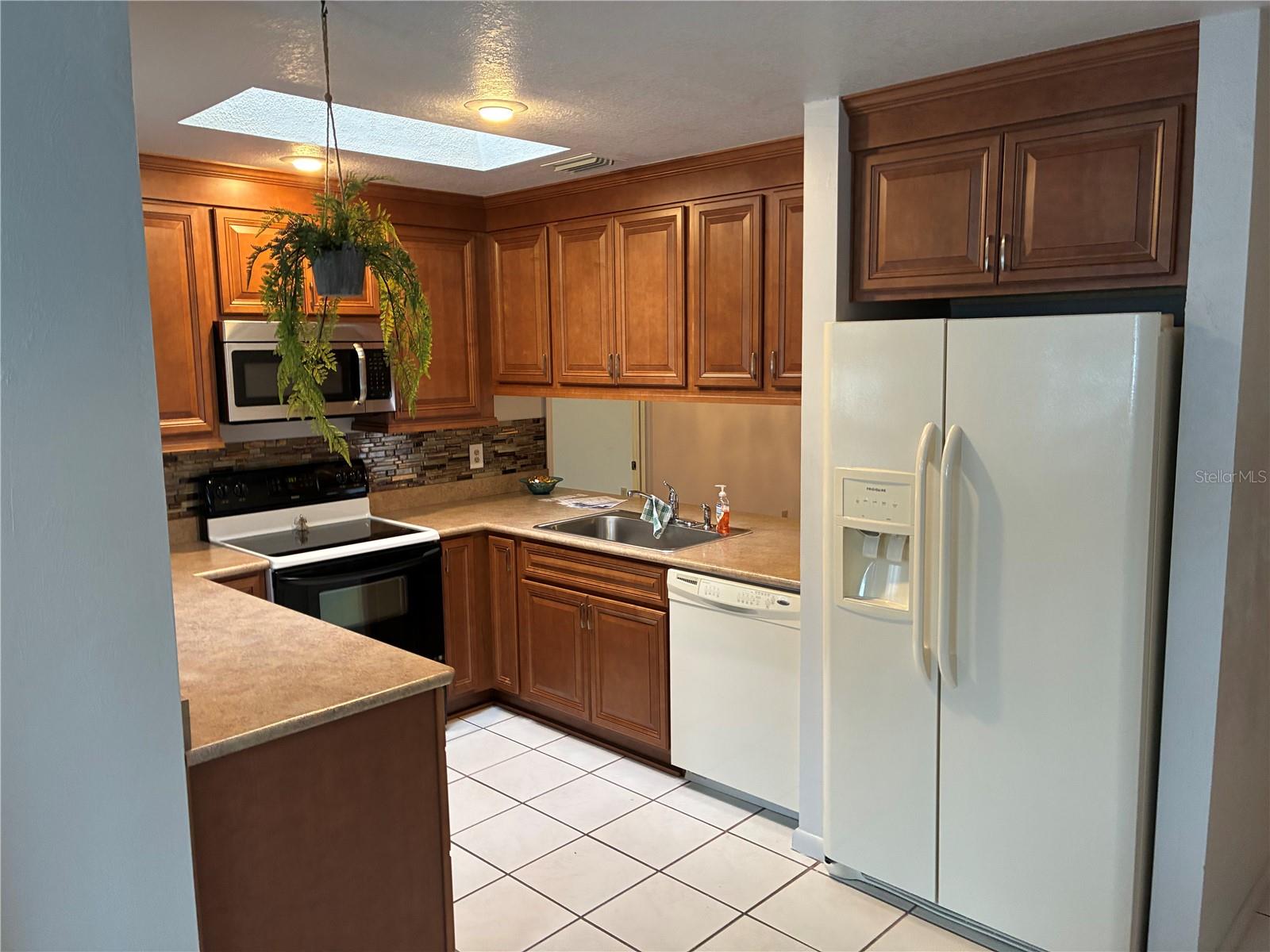 Single Family Residence at 176 BREN MAR LN, PALM COAST, photo 8 of 54