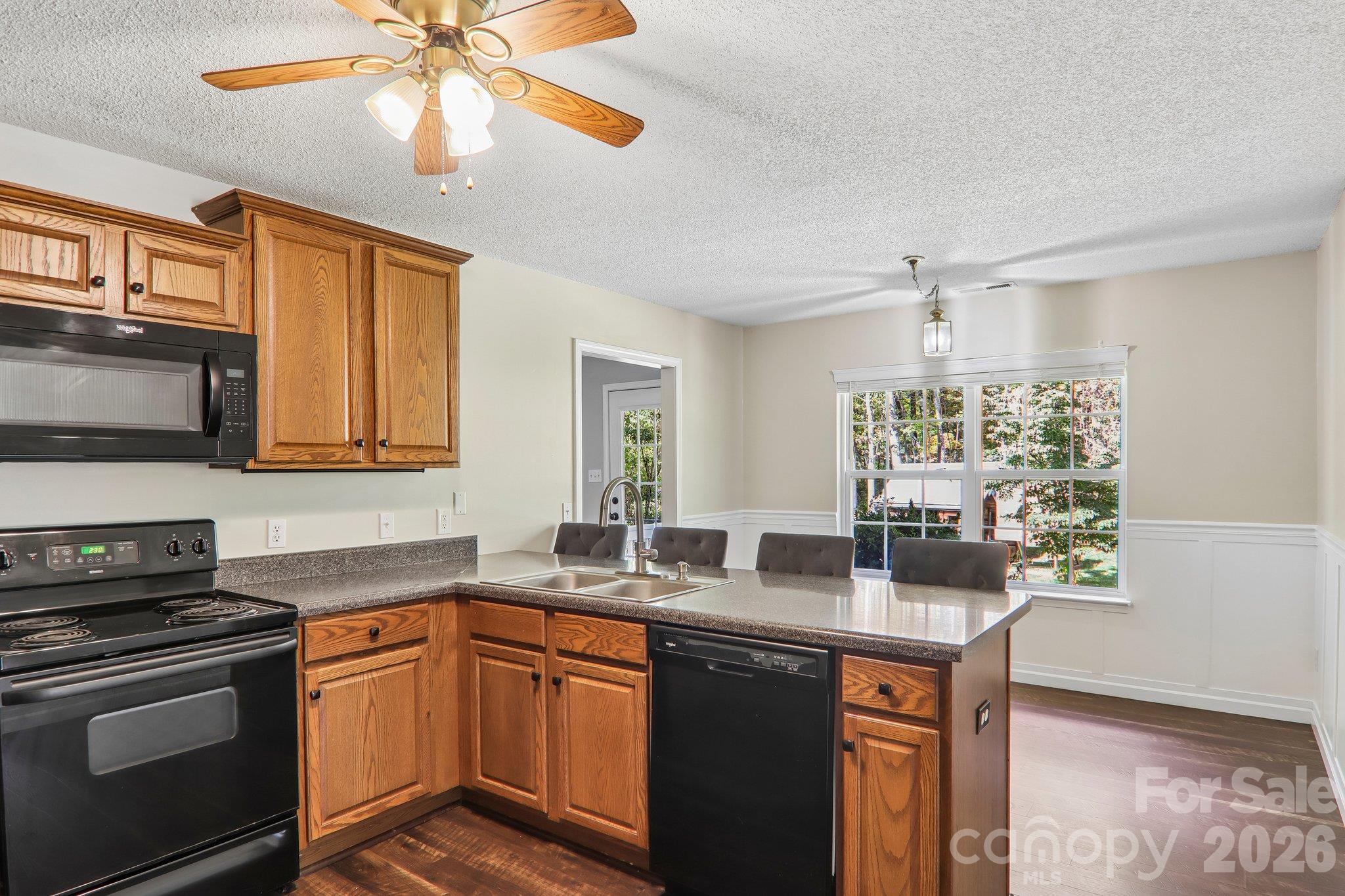 Single Family Residence at 85 Guy Way, Canton, photo 11 of 48