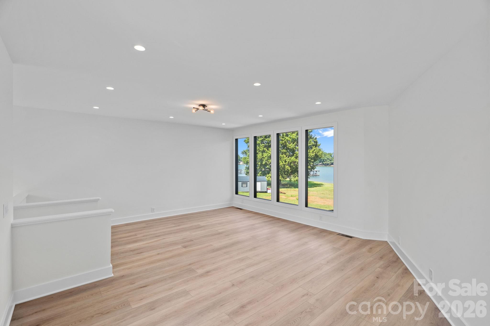 Single Family Residence at 627 Isle Of Pines Road, Mooresville, photo 30 of 47