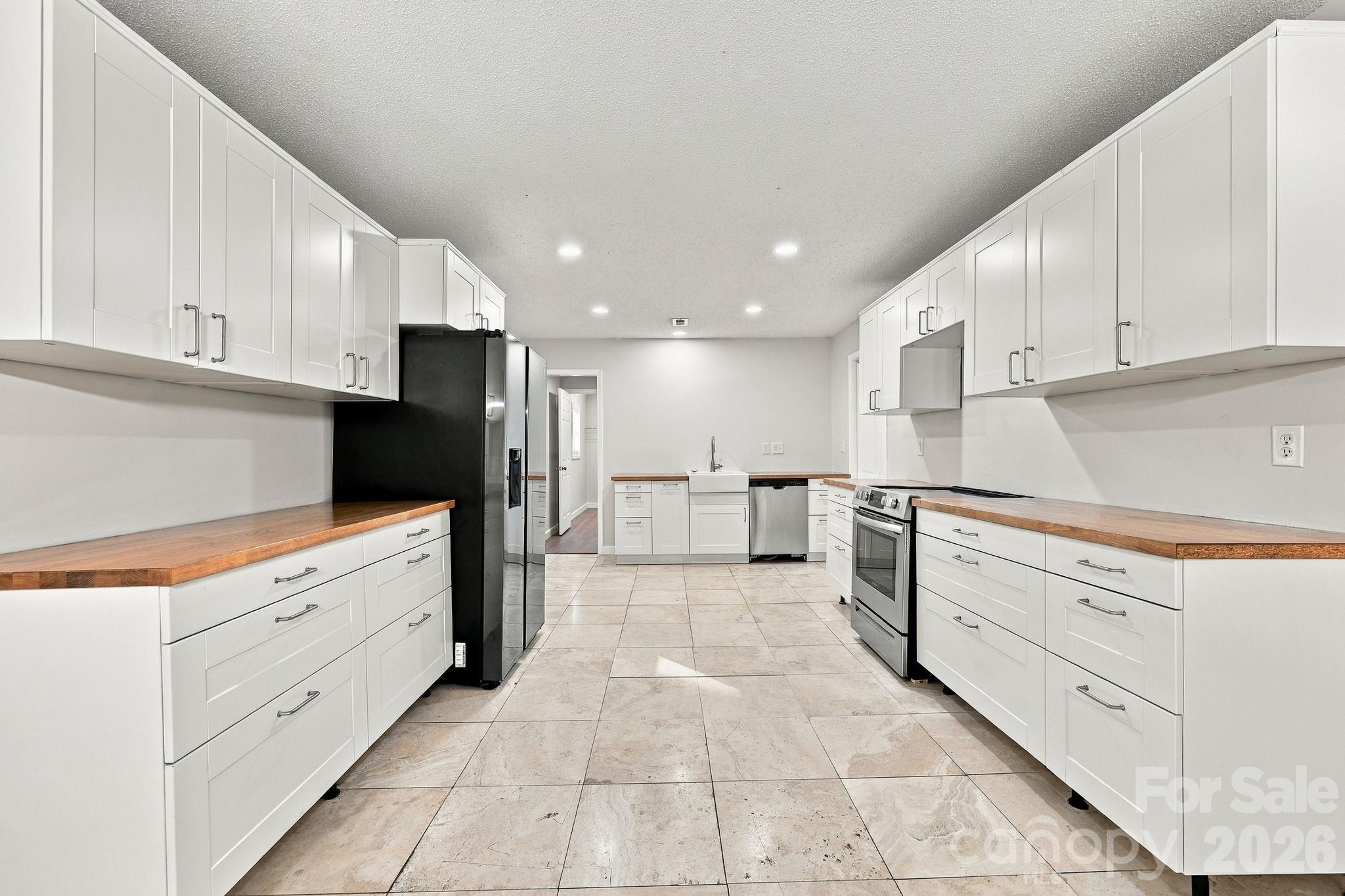 Single Family Residence at 16186 McLester Road, Oakboro, photo 18 of 45