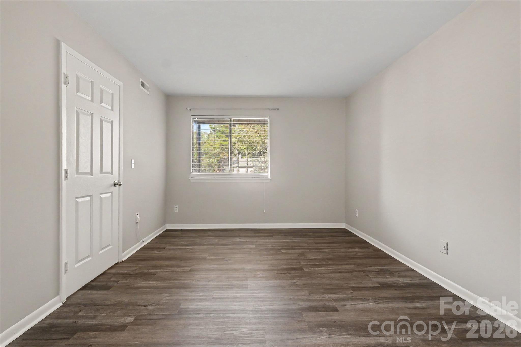 LARGE BEDROOM WITH DOUBLE WINDOWS - 3201 Heathstead Place, Charlotte