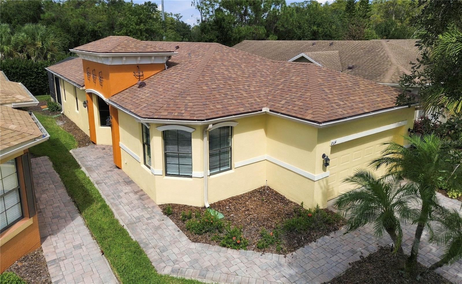 864 GRAND CANAL DR