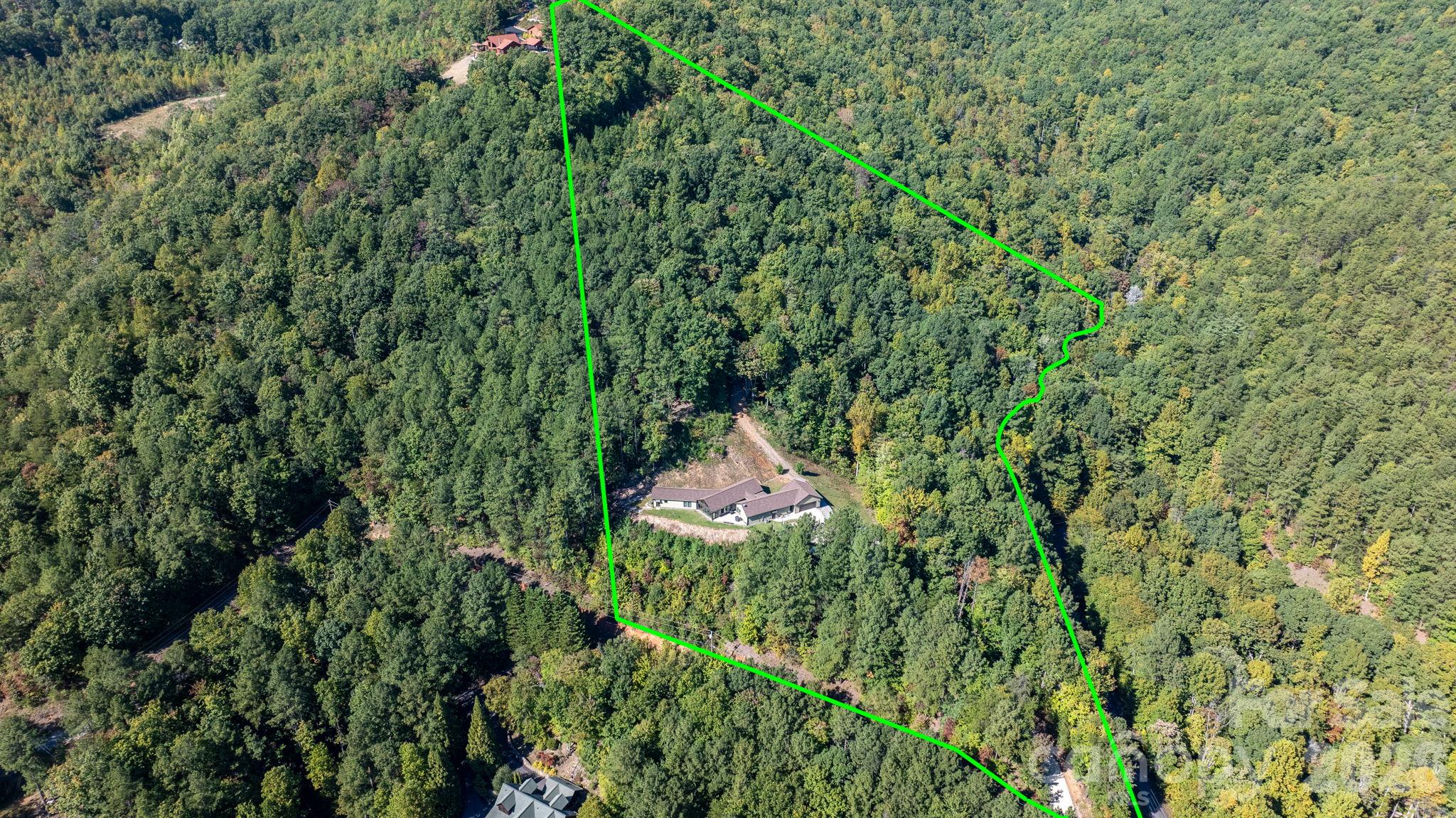 Property lines are approximate - 3353 Rock Creek Road, Morganton
