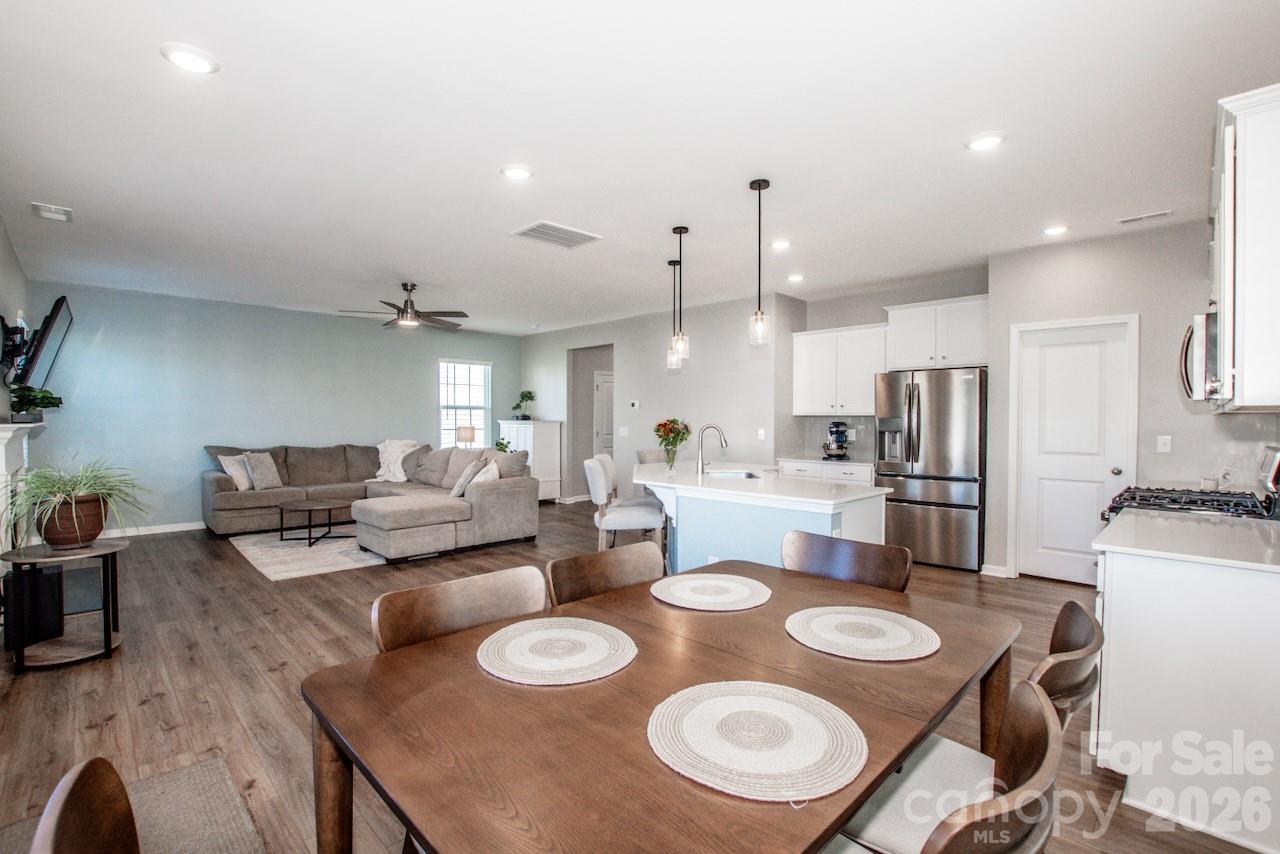 Enjoy meals with family and friends in the cozy dining space - 1944 Lowland Shade Court, Maiden
