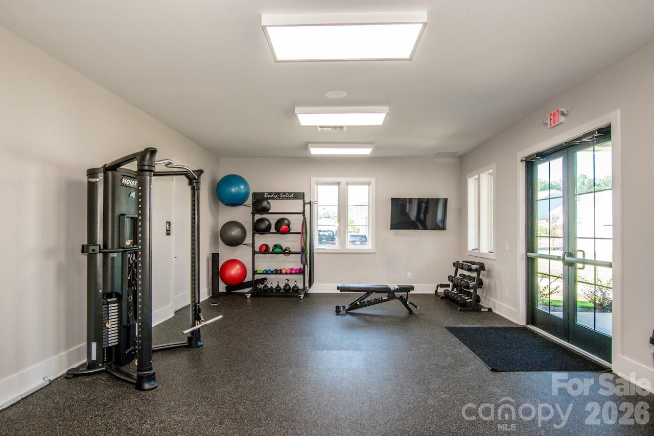 Workout with weights - 1944 Lowland Shade Court, Maiden