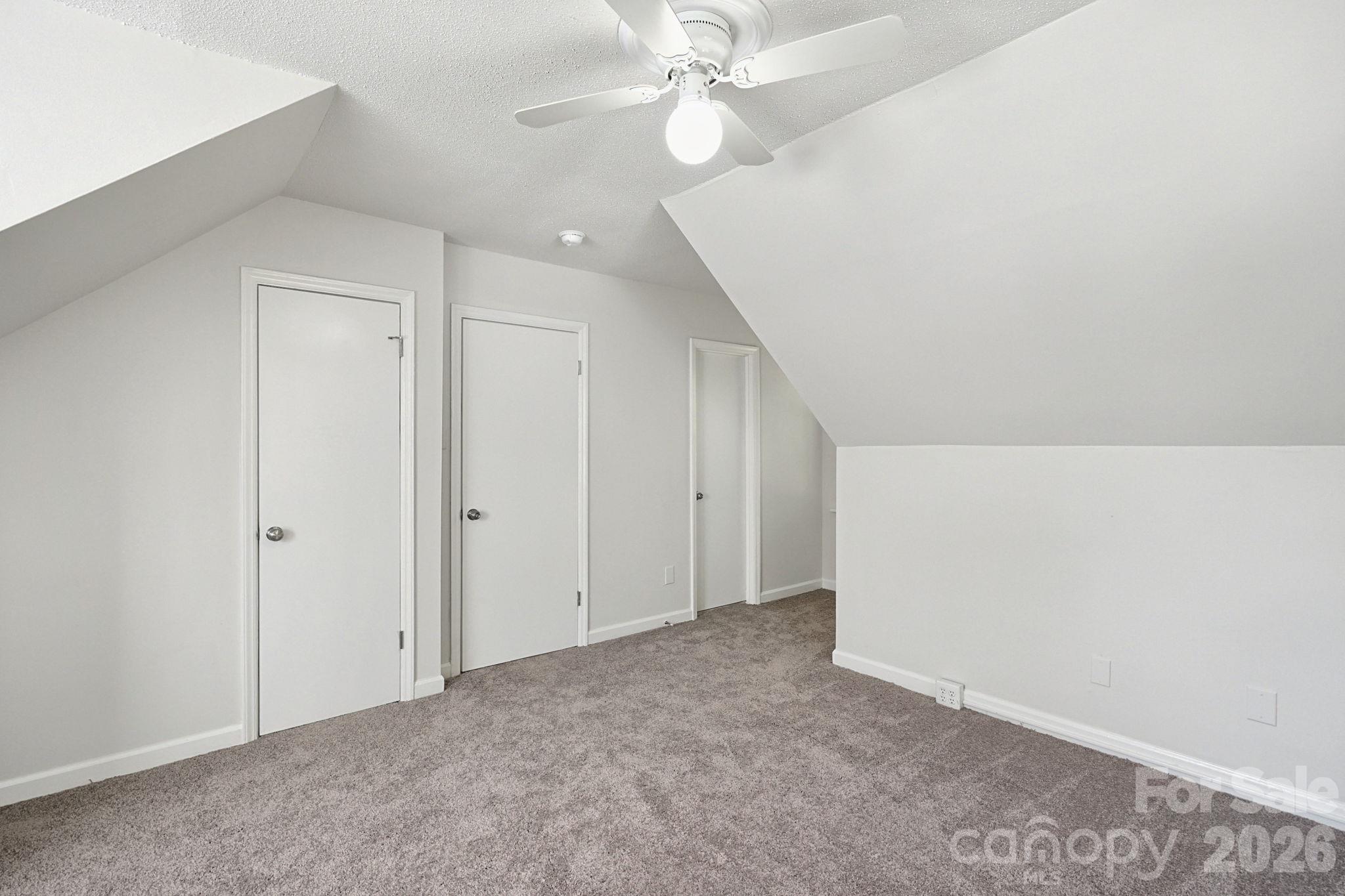 Single Family Residence at 5111 Belcamp Lane, Charlotte, photo 26 of 40