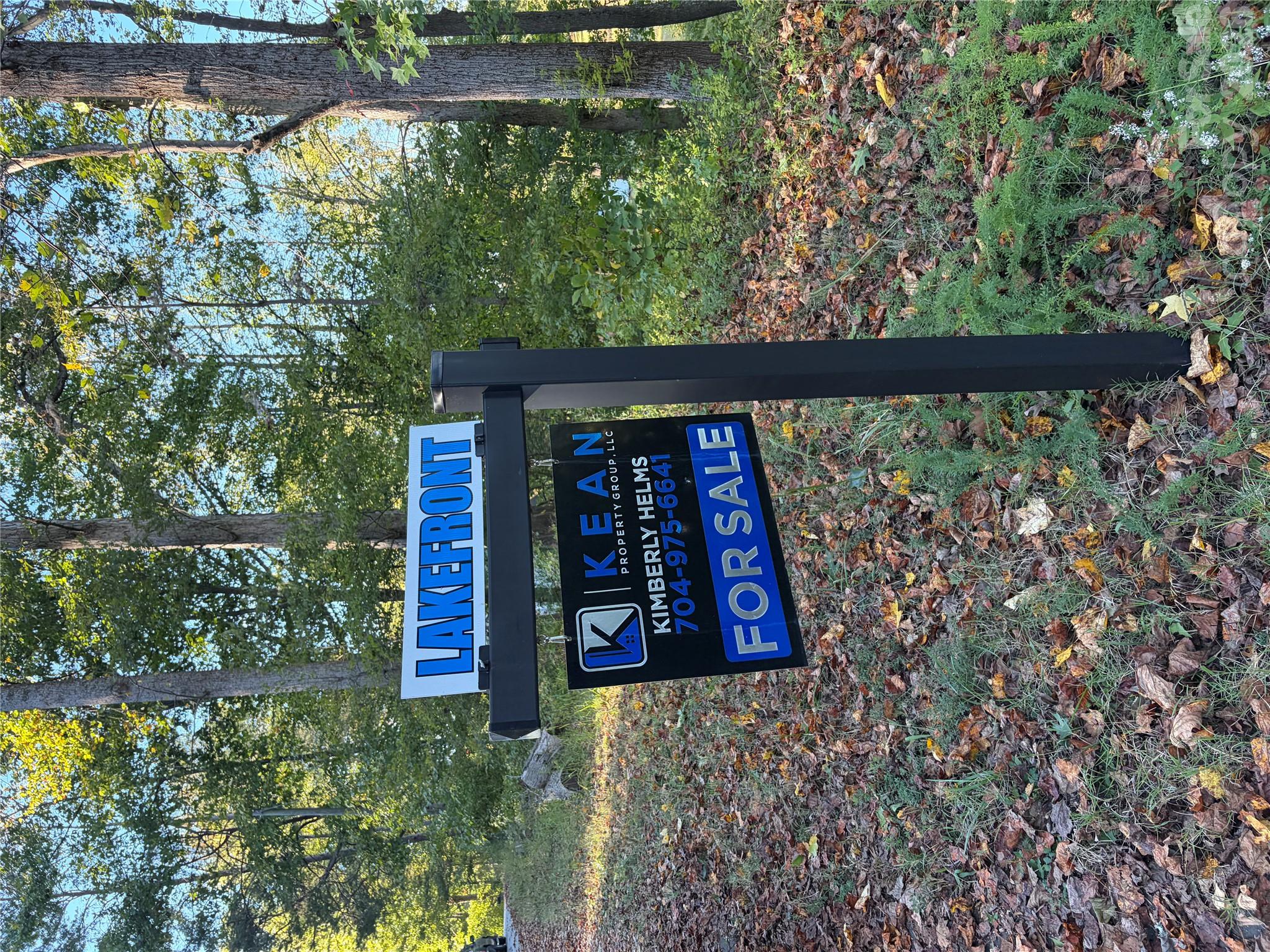 Lot at 6718 Emerald Isle Drive, Sherrills Ford, photo 2 of 12