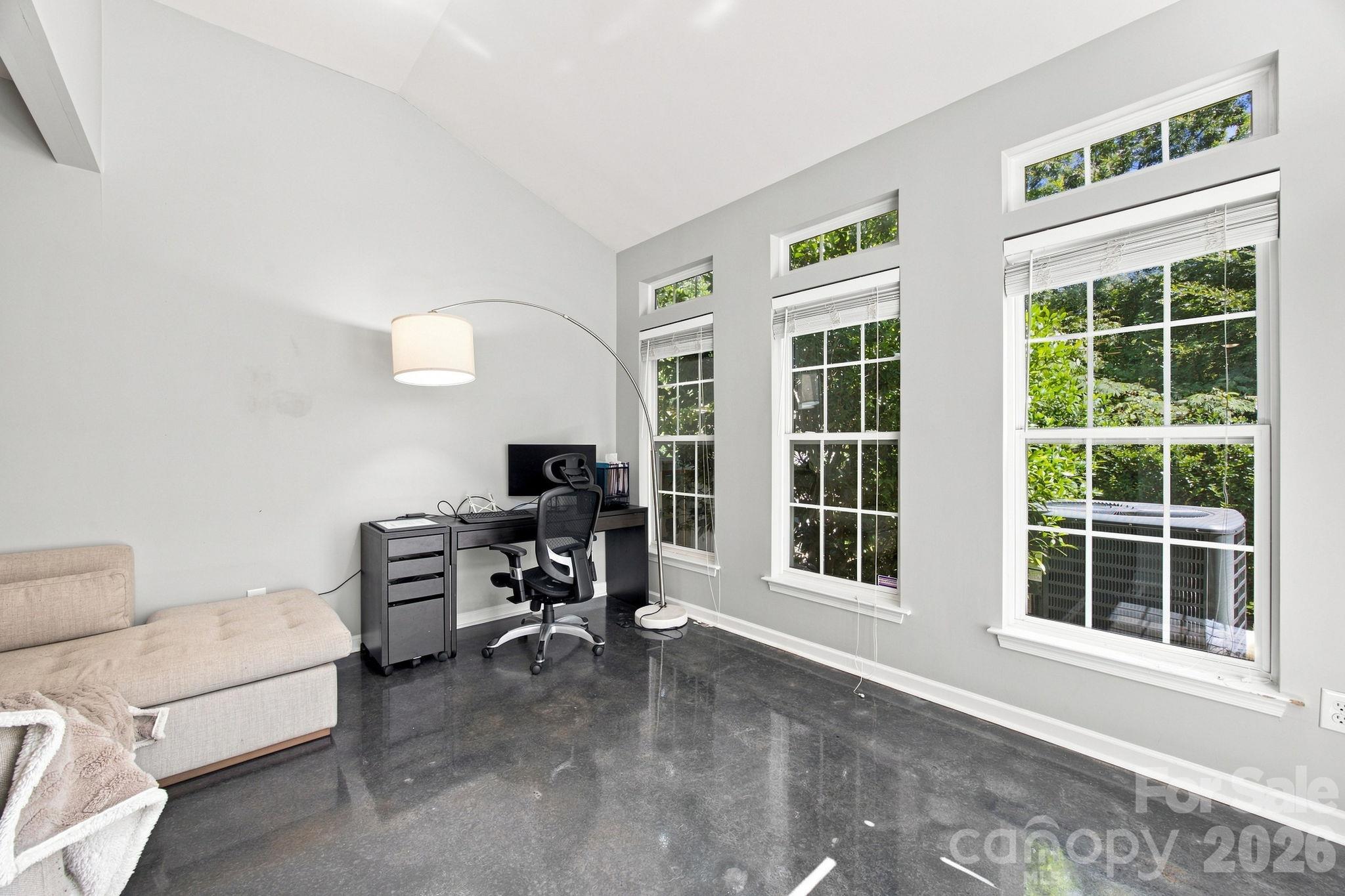 Flex Room with lots of light 2335 Whitford LaneCharlotte NC 28210 - 2335 Whitford Lane, Charlotte