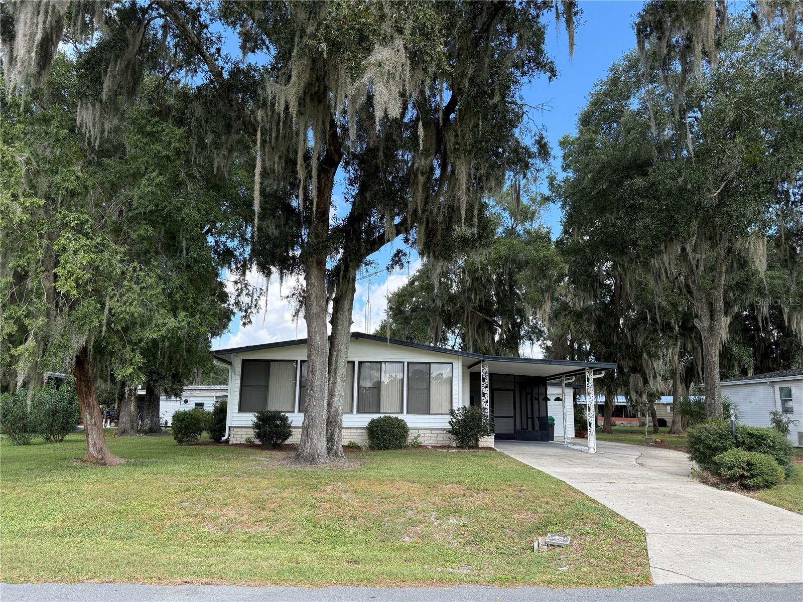 42 ROBIN RD