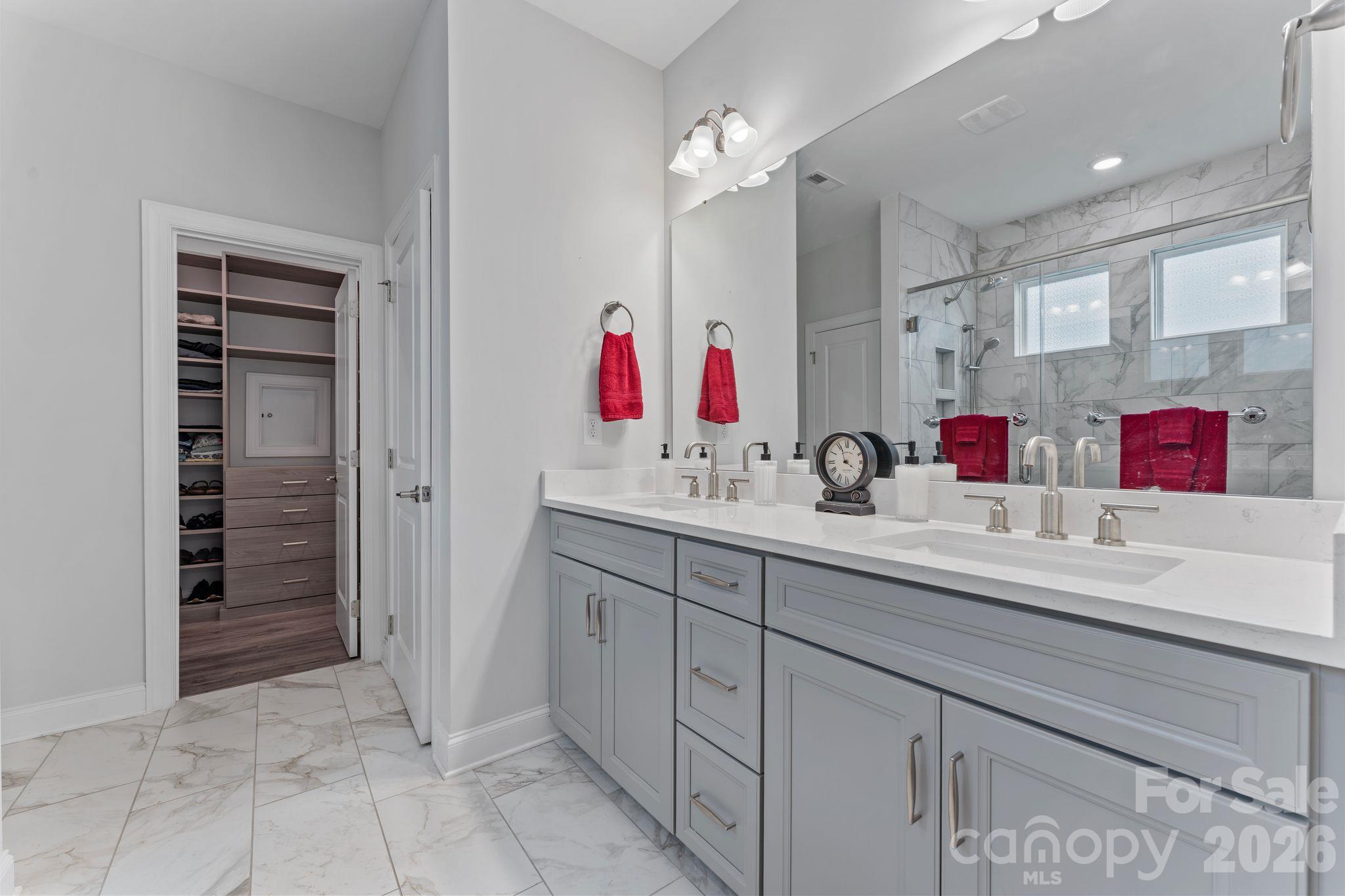 Single Family Residence at 124 Prestwick Way, Mooresville, photo 19 of 40