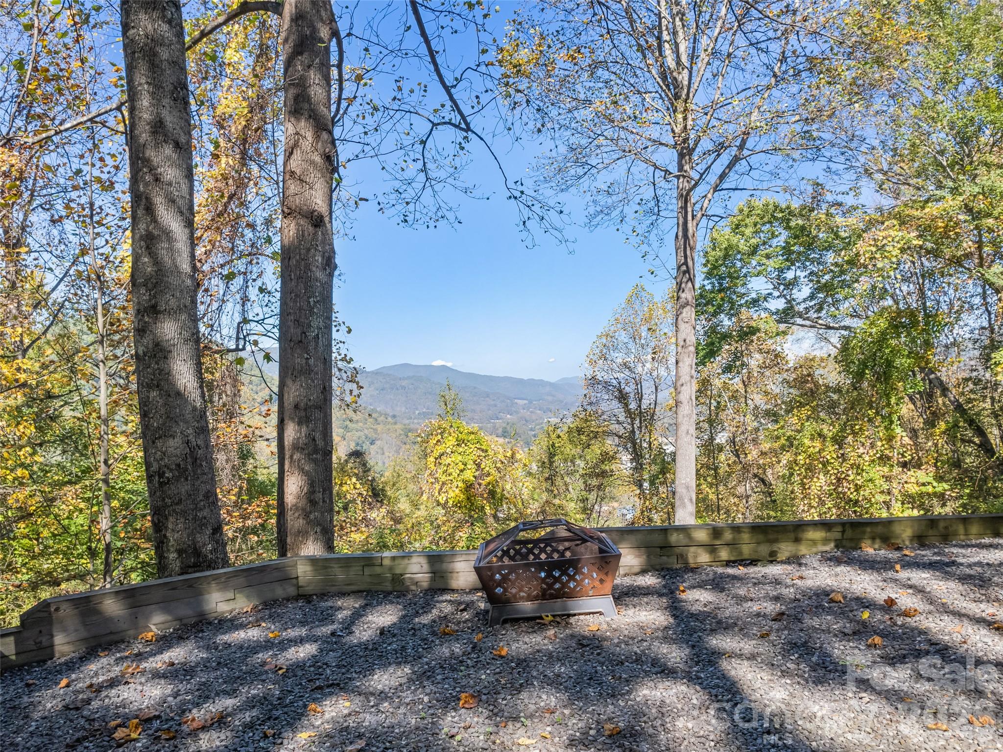 Single Family Residence at 612 Whispering Winds Road, Waynesville, photo 8 of 35
