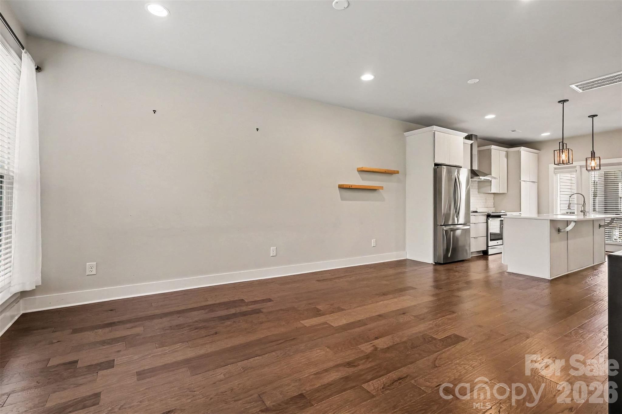 Townhouse at 327 Uptown West Drive, Charlotte, photo 7 of 33