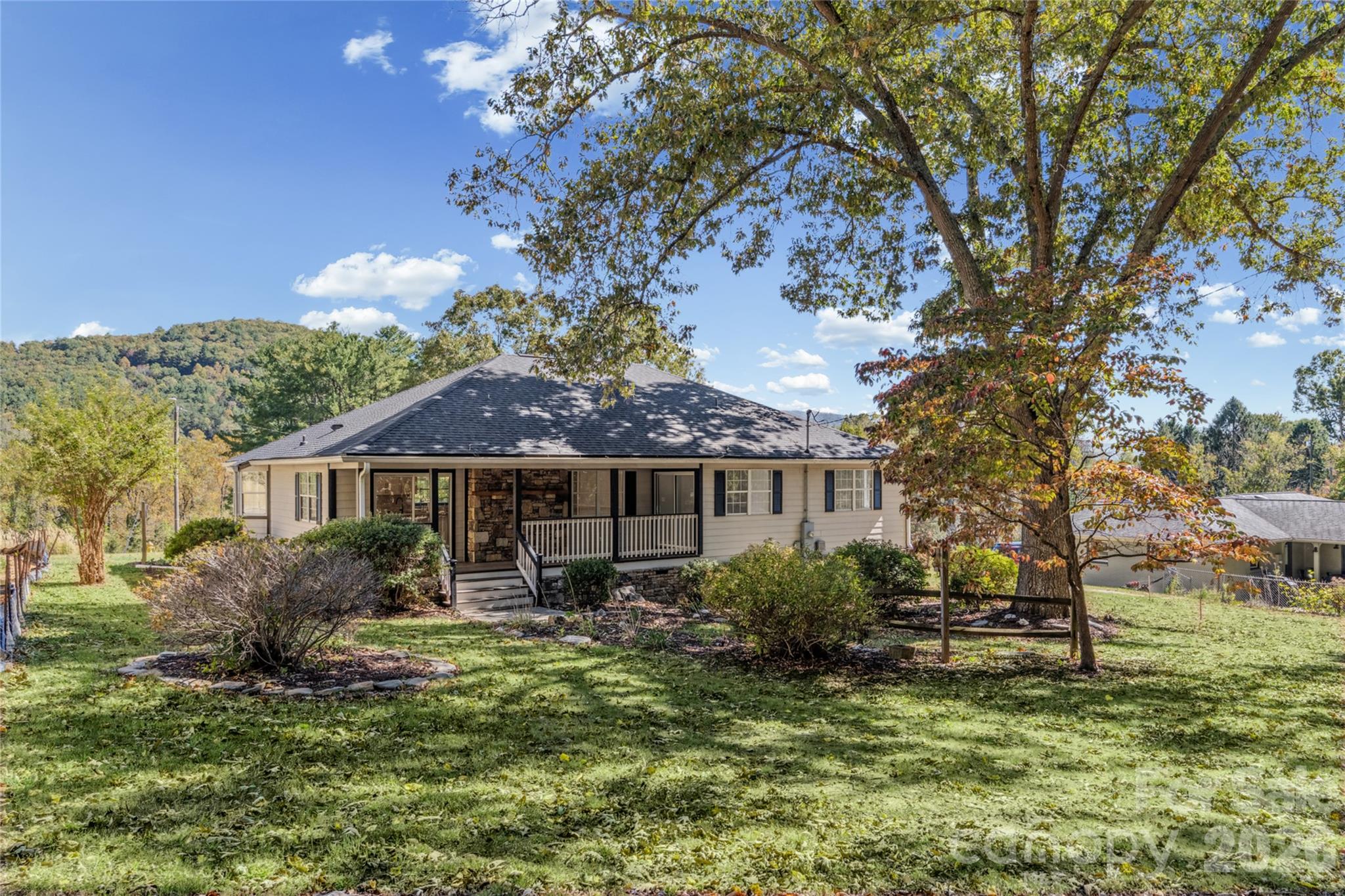 Views overlooking the Haw Creek valley. - 540 Old Haw Creek Road, Asheville